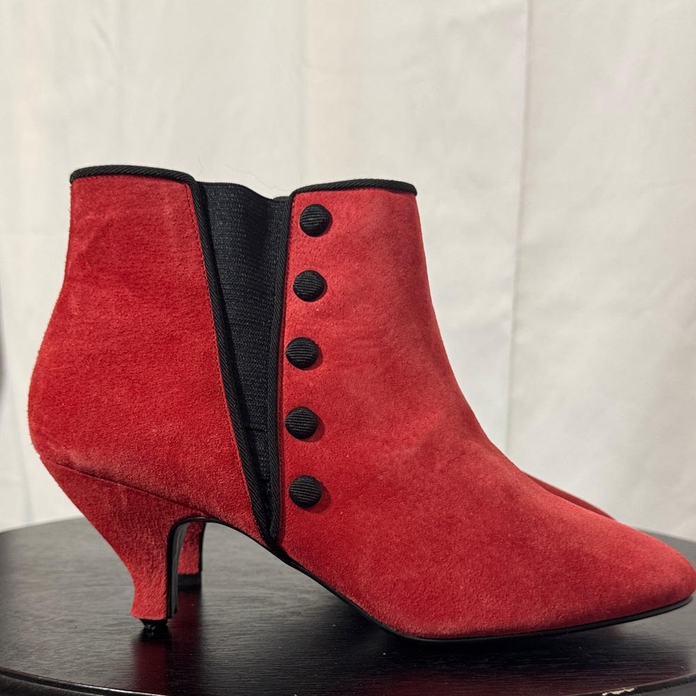 Amanda Smith Red Suede Ankle Booties